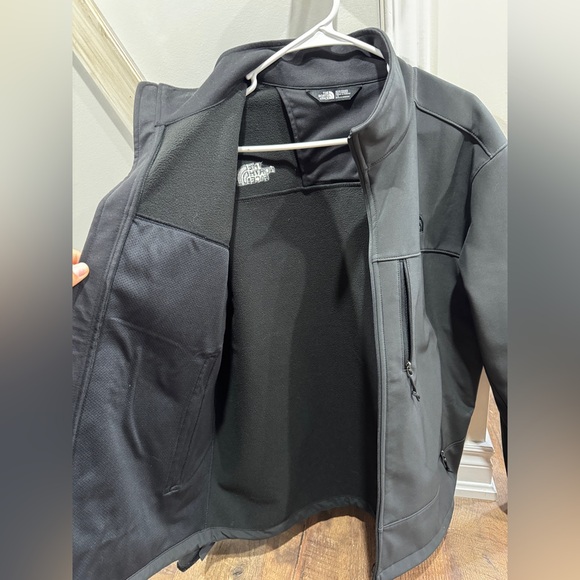 The north face jacket - Picture 3 of 7